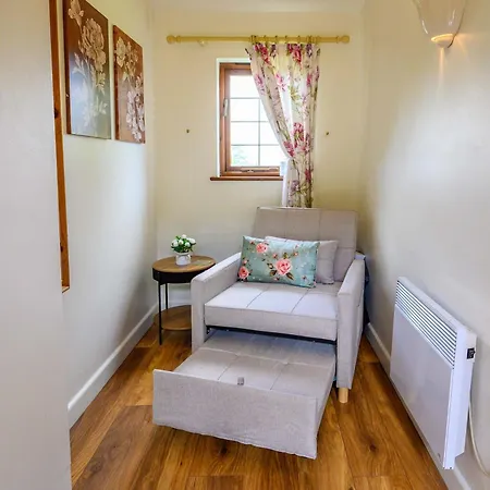 Siston Stables By Stae-homes Penzion *