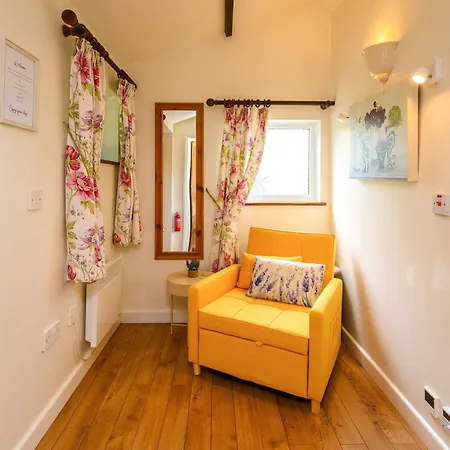 Penzion Siston Stables By Stae-homes Bristol