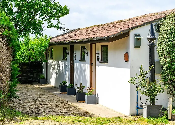 Kro Siston Stables By Stae-homes