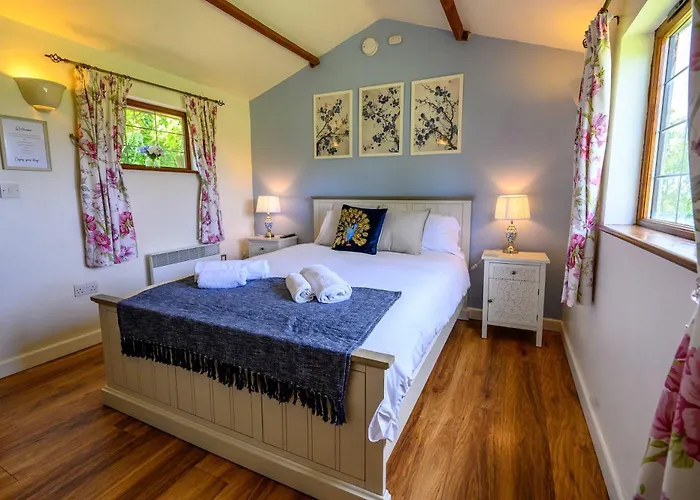 Siston Stables By Stae-homes *