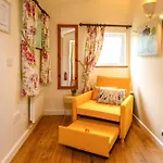 Siston Stables By Stae-homes Zajazd Bristol