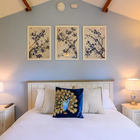 Siston Stables By Stae-homes Estalagem
